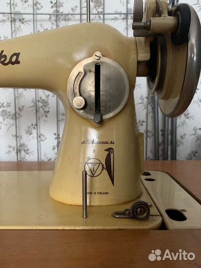 Швейная машина Tikka