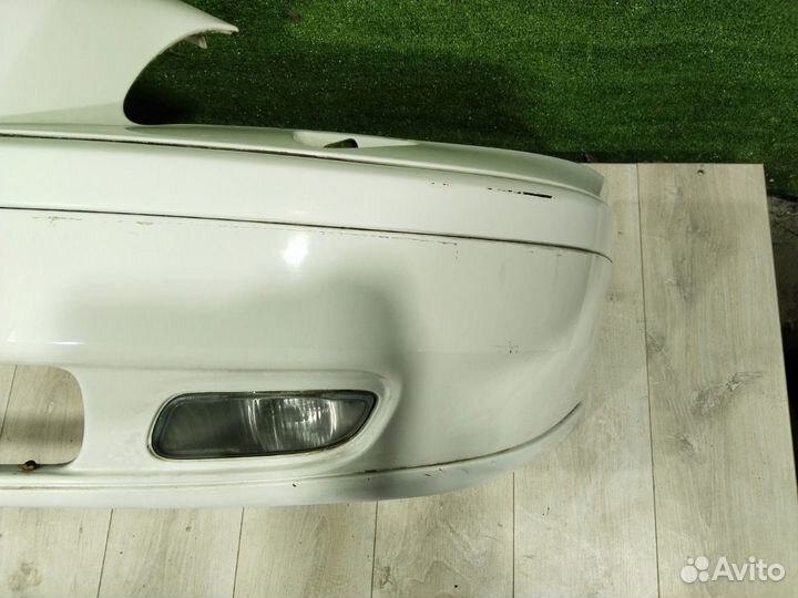 Бампер передний Volvo V70 SW 2.4 B5244S 2003