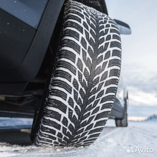Nokian Tyres Hakkapeliitta R3 SUV 215/65 R17 103R