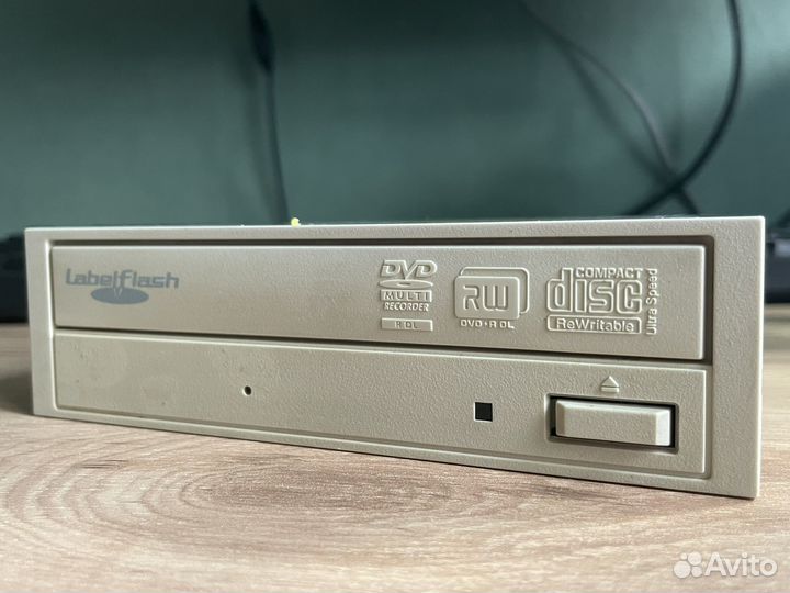 Оптический привод DVD дисковод