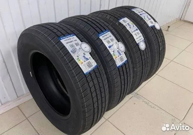 Triangle AdvanteX TC101 215/60 R17 96V