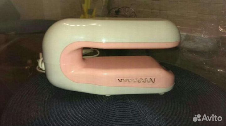 Лампа для ногтей