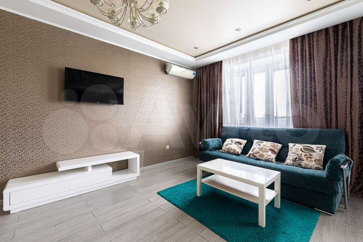 2-к. квартира, 70 м², 4/7 эт.