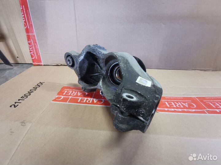 Кулак подвески задний правый Land Rover Evoque