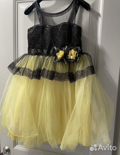 Нарядное платье Lindissima