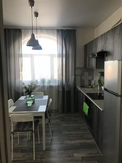 2-к. квартира, 57 м², 14/17 эт.