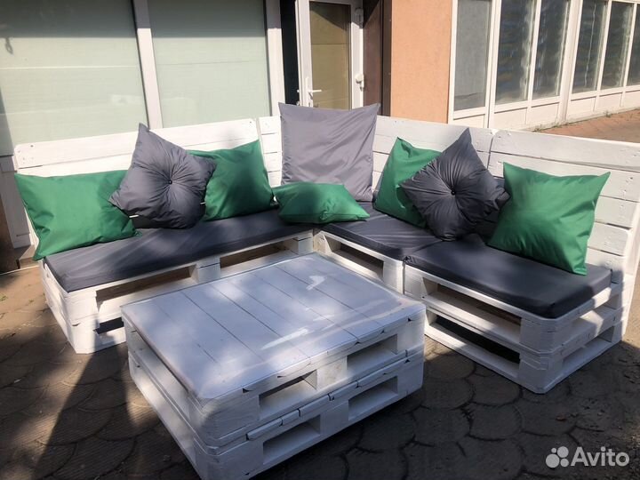 Мебель на заказ из паллет и дерева, подушки