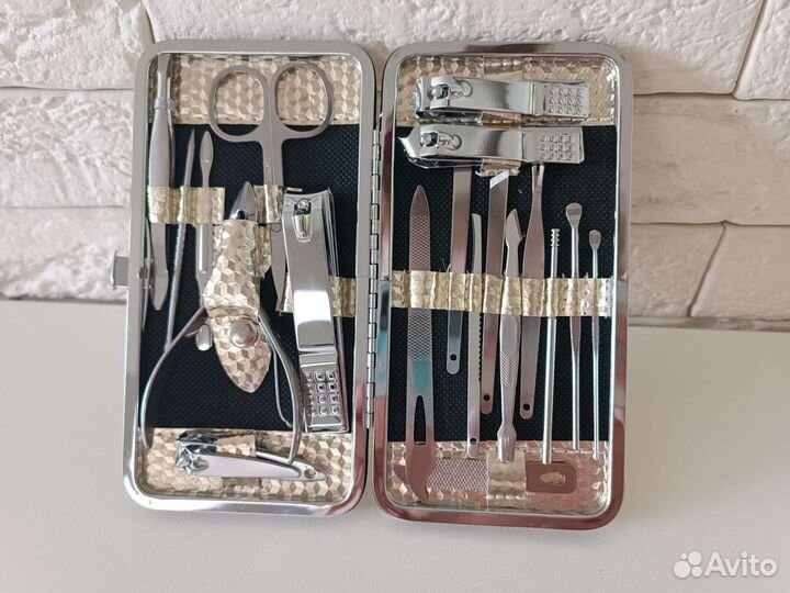 Маникюрный набор для ногтей