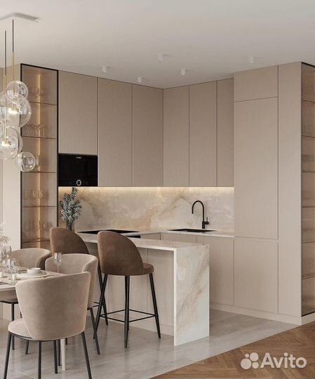 Функциональный кухонный гарнитур