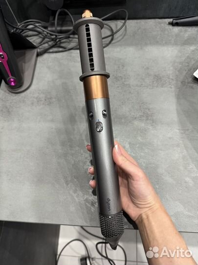 Стайлер dyson