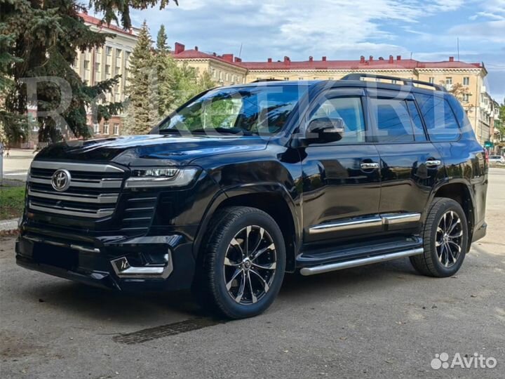 Рестайлинг Toyota Land Cruiser 200 в 300 наличие