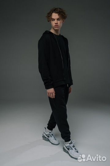 Пошив одежды оптом