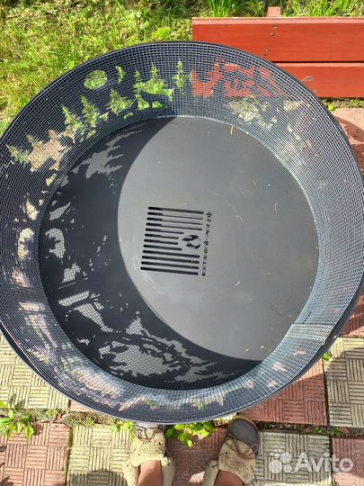 Металлическое кострище