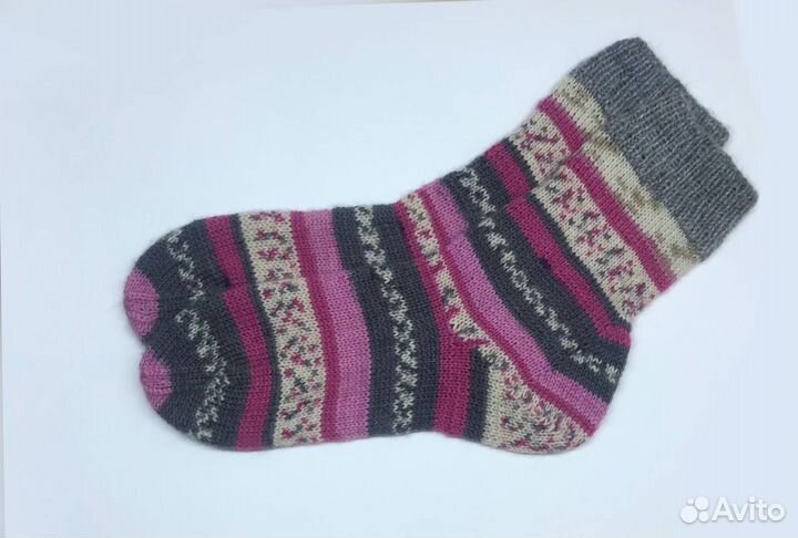 Носки вязаные ручной работы 37-38