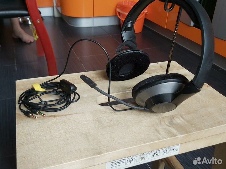 Наушники credtive