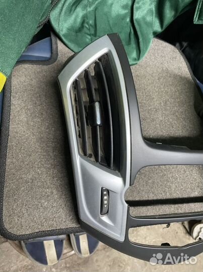 Рамка магнитолы chevrolet cruze