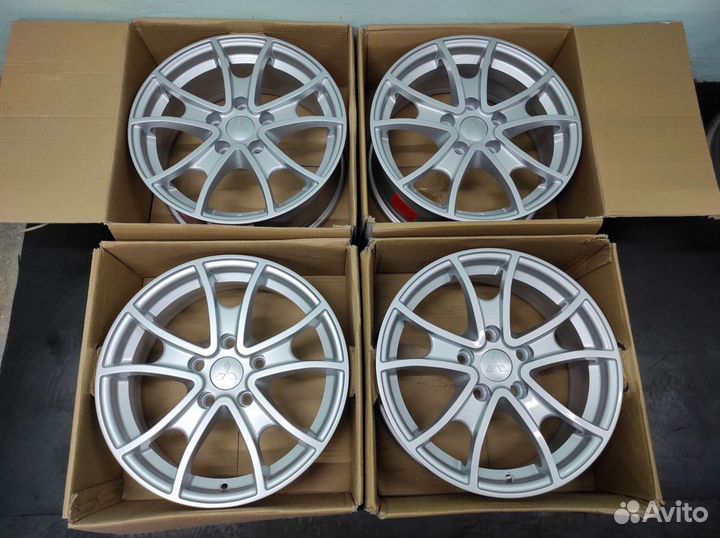 Новые Мицубиси r16/5*114.3/et 38/dia 67.1