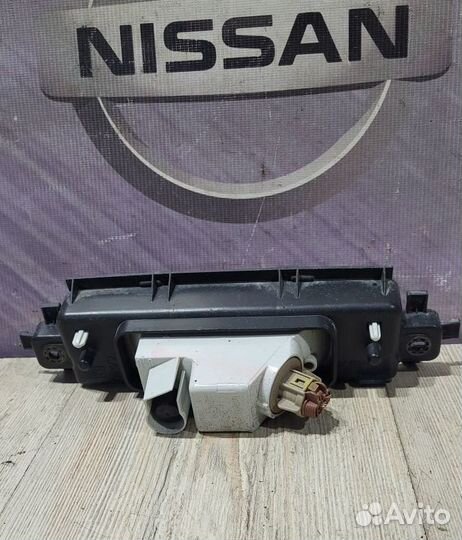 Фонарь противотуманный задний Nissan teana J32