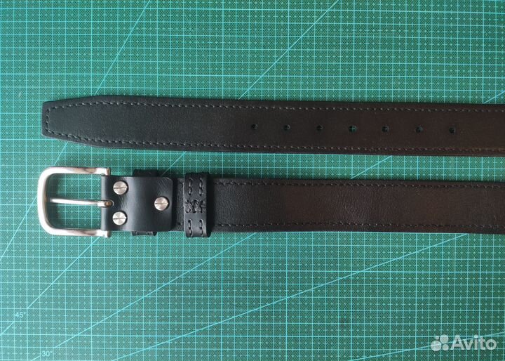 Ремень из натуральной кожи с классической пряжкой
