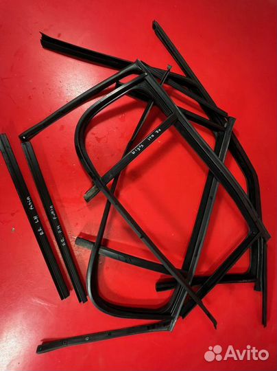 Уплотнитель двери, Стекла, Бархотка Skoda Fabia 2