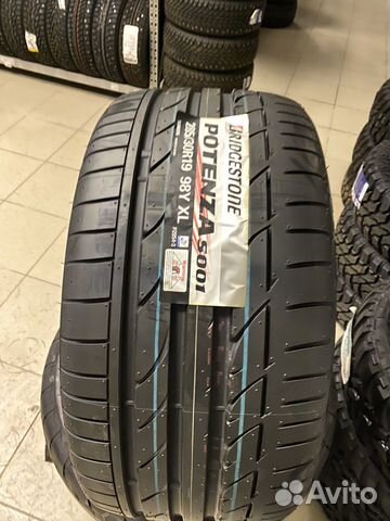 Bridgestone Potenza S001 285/30 R19 98Y