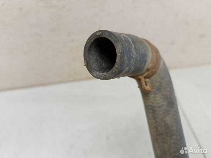 Патрубок системы охлаждения