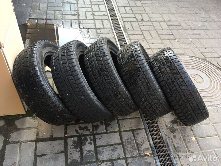 Dunlop SP Winter Ice 01 185/65 R15 88T