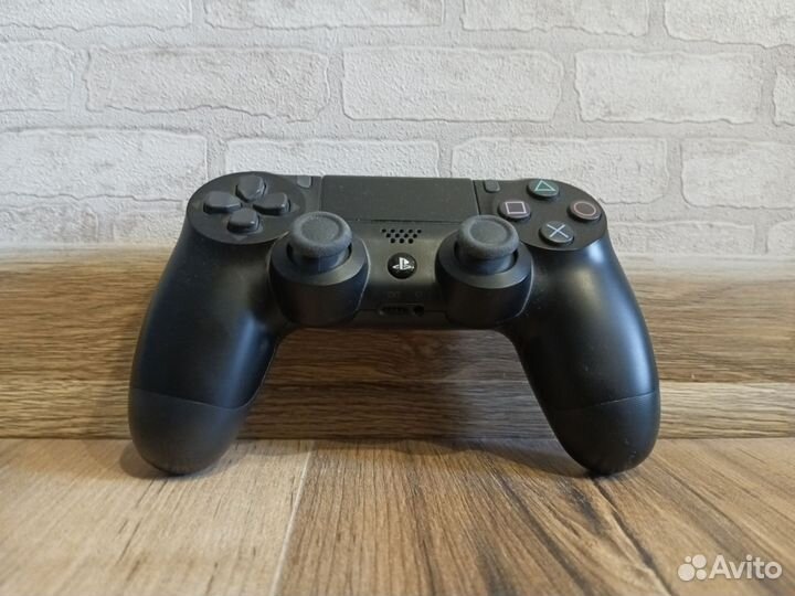 Джостик ps4