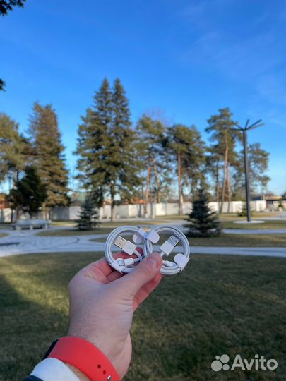 Кабель для iPhone