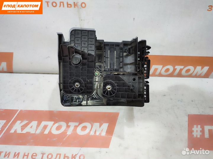 Блок предохранителей Volkswagen Tiguan рест. 2014