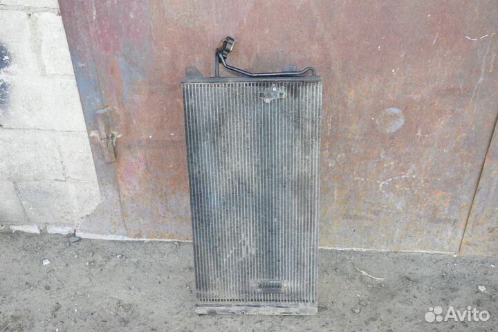 Радиатор кондиционера Volkswagen Touareg 1
