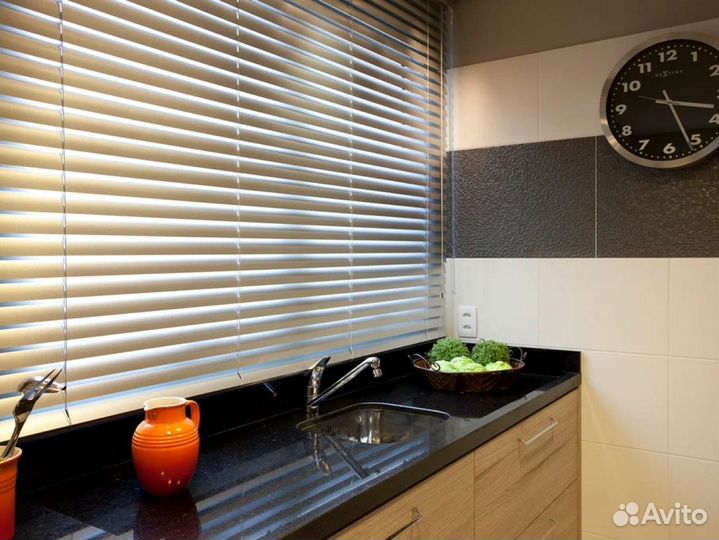 Жалюзи горизонтальные алюминиевые для офиса