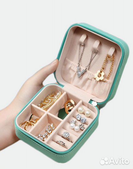 Шкатулка для украшений новая