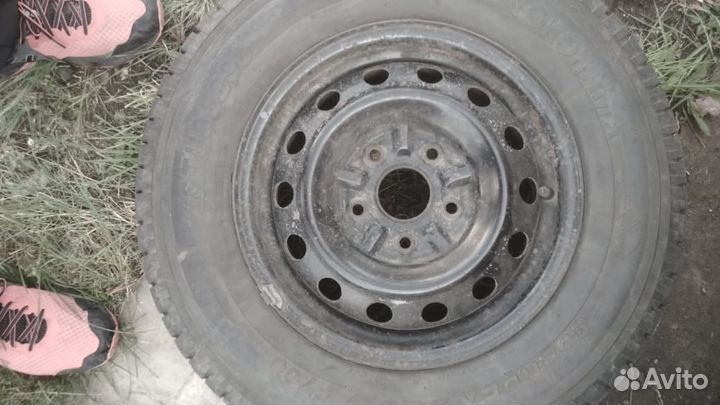 Yokohama Guardex K2 205/70 R14 96C