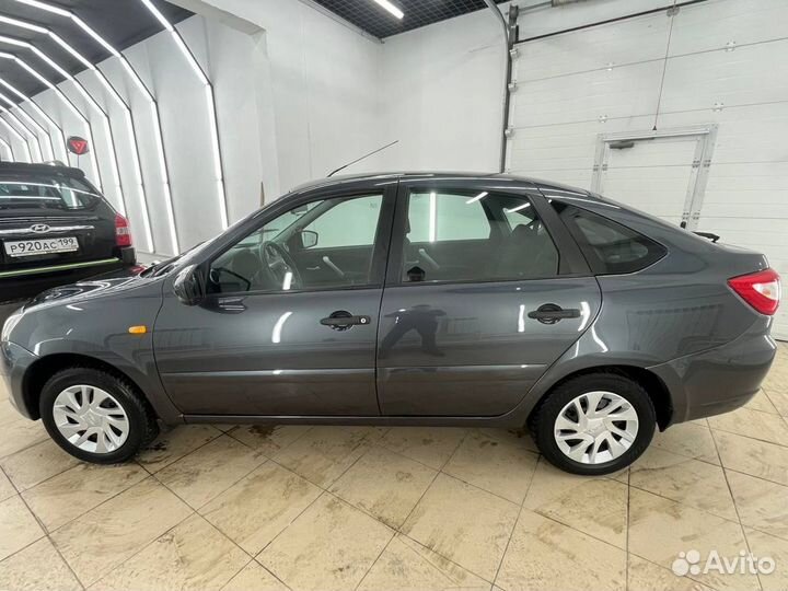 LADA Granta 1.6 МТ, 2017, 125 101 км