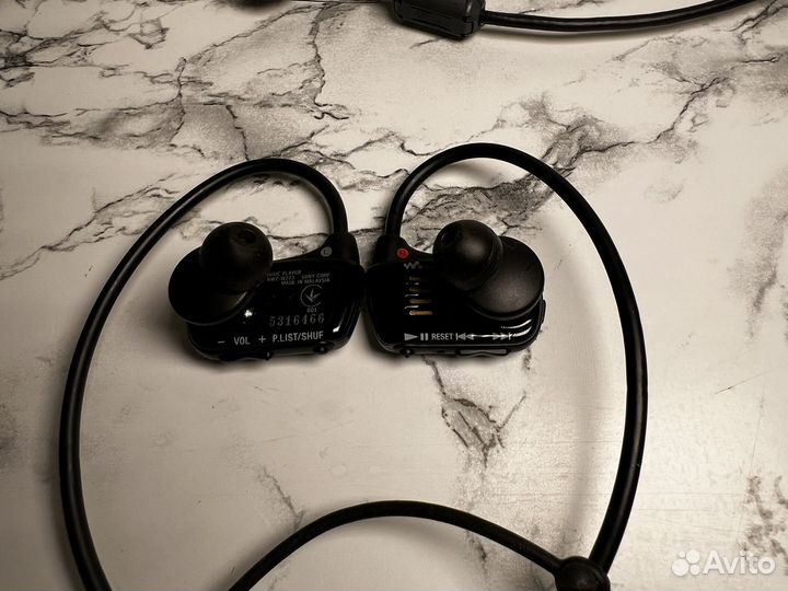 Беспроводные наушники Mp3 плеер sony NWZ-W273