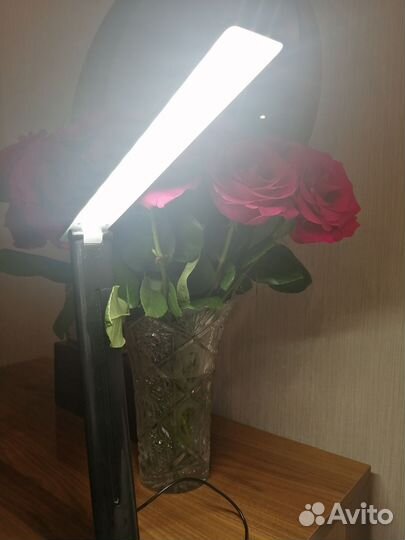 Лампа настольная