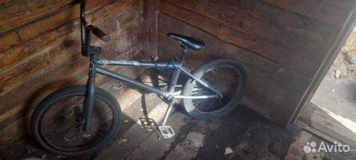 Трюковой велосипед bmx