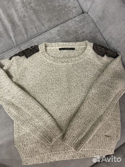 Свитер женский