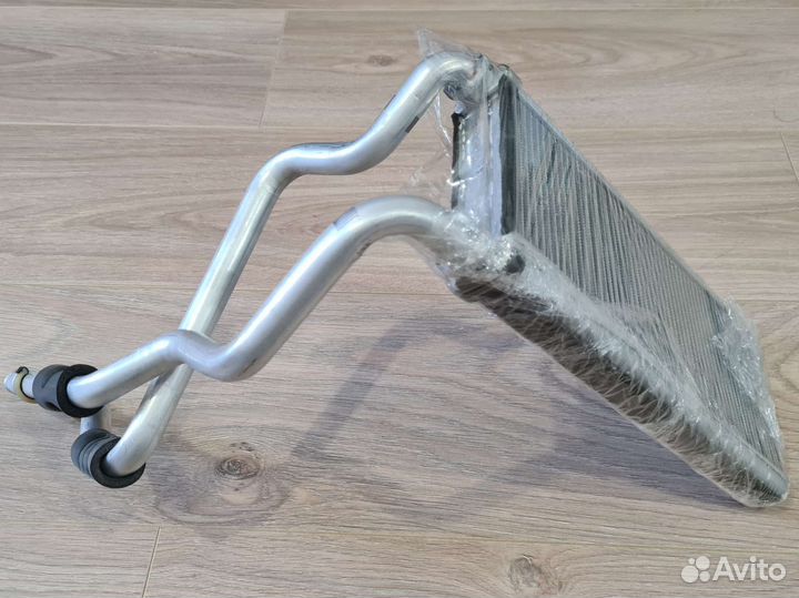 Радиатор печки Lexus IS250 GS300 левый руль