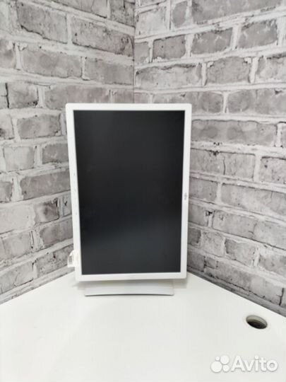 Монитор поворотный 24