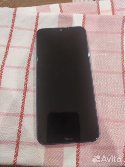 Xiaomi Redmi 8, 3/32 ГБ