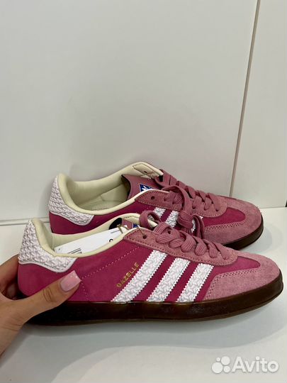 Новые кеды adidas Gazelle бело-розовые 36-41