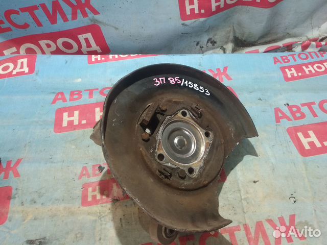 Задний поворотный кулак с пыльником Вольво S80