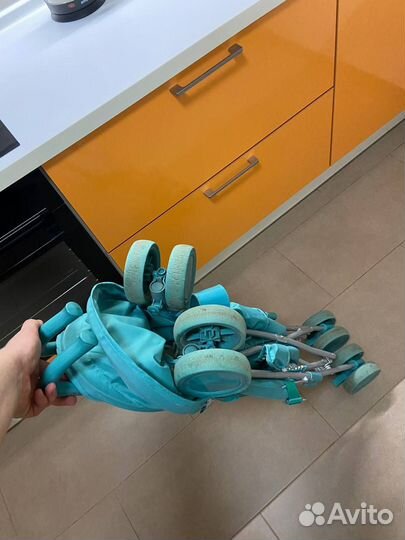 Коляска-трость