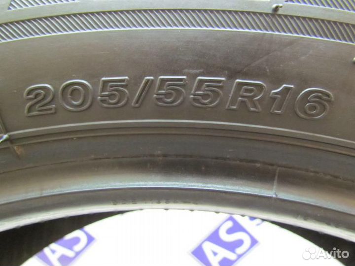 Bridgestone Blizzak LM-32 205/55 R16 96R