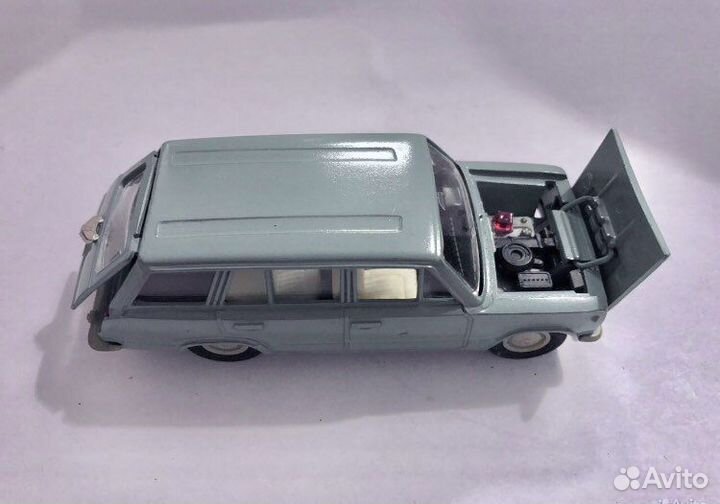 Модель Ваз 2102 1/43 редкая без хрома