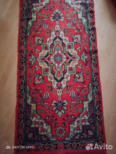 Ковер 2/3,1,9/0,9 в хорошем состоянии