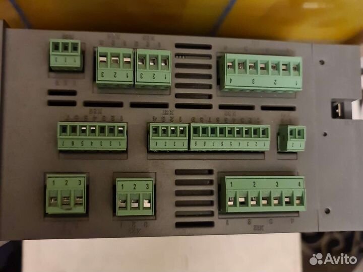 Автоматический ввод резерва ABB ATS022 ATS021