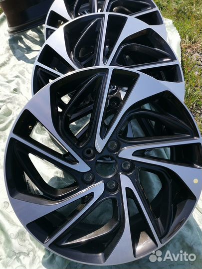 Диски Хундай Тусан 3 R19 комплект